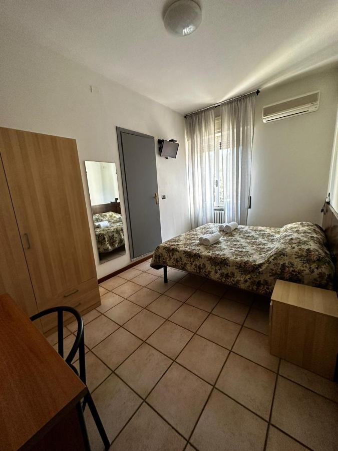 Be Me Hotel Helvetia Tabiano Terme Екстер'єр фото